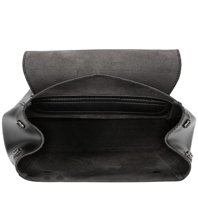 The prettiest backpack, ideal for keeping any outfit cute and hands-free. With a flap-over top that is closed down with magnetic fastenings. Best of all you can expand the bag when you need extra room - just open the side fastenings for more space.