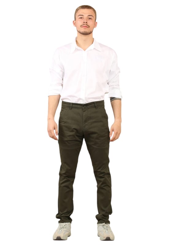 MYT Heren Slim Fit Stretch Chino Broek. - 2 zakken voor, 2 zakken achter. - - . Zachte stof van katoenmix houdt de hele dag comfortabel. - - . Knoopsluiting, ritssluiting. - Ideaal voor golf en deze broek is de optimale pasvorm voor slim, klassiek en formeel of informeel functioneel gebruik.
