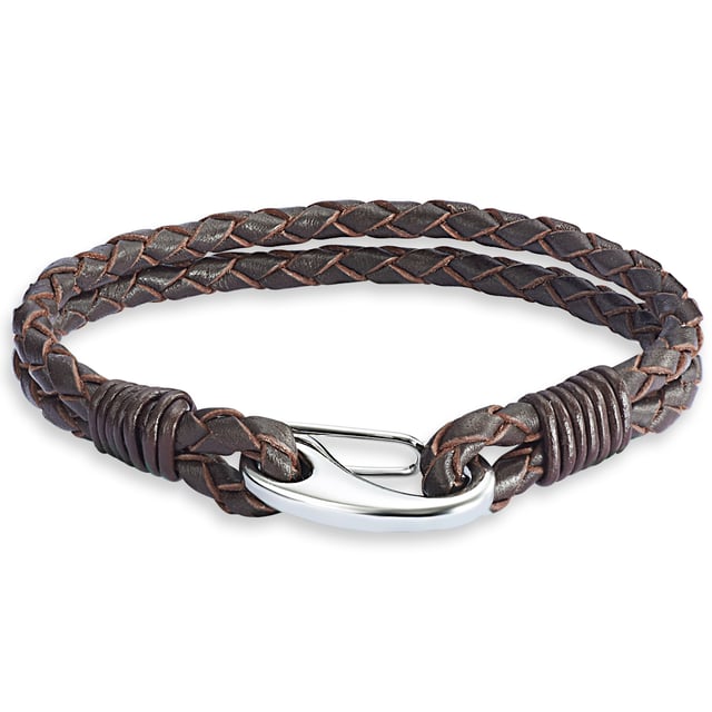 This casual unisex bracelet from Rafaela Donata, which not only inspires women, offers full leather. A double -raced, braided leather strap is entered into a strong liaison with the trendy stainless steel carabiner closure. Whether worn or in combination with delicate silver arm chain or colorful bracelets: This leather bracelet is a fashion statement for coolness and fits jeans as well as with a biker outfit or the attached vintage style. Try it out - your jewelry box has been waiting for this combination talent for a long time!