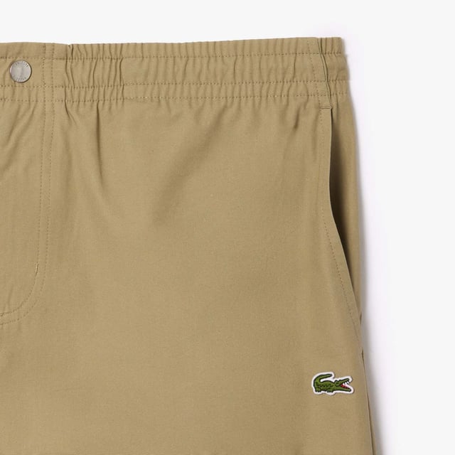 Mens Lacoste Relaxed Fit Cotton Poplin Elasticated Shorts Elasticated waist Relaxed  comfortable fit Drawstring Zipped fly Embroidered crocodile on back