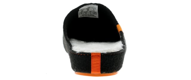 Hush Puppies The Good Slipper Mens Proudly crafted from 90% Recycled polyester upper and lining. The Good Slipper is a must have this season with its super soft organic cotton sock and 100% recycled foam bed. Made with a durable natural rubber sole for added grip and extra comfort
-90% Recycled RPET Polyester Upper and Lining.
-Super Soft Organic Cotton Sock with 100% Recycled Foam Footbed
-Durable Natural Rubber Sole for Added Grip.
-Durable Natural Rubber Sole for added Grip