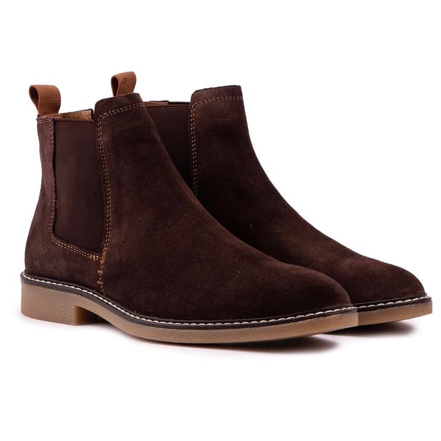 Polish Off Your Look In Style With The Men's Pimlico Ankle Boot From Silver Street. The Rich Brown Suede Chelsea Boot Is Beautifully Complimented With A Crepe-style Sole, Contrast Stitching And Elasticated Gusset For A Premium Finish.