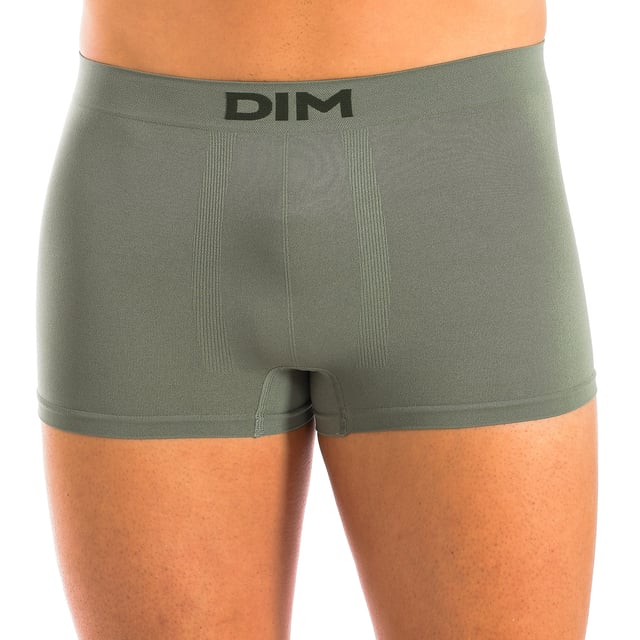 Pack-2 boxers Unno Basic by Dim.
Color Verde.
Cinturilla elástica, con nombre de la marca en la parte central.
Tejido transpirable.
Frontal anatómico con capacidad de sujetar sin apretar.
Sin costuras.

Composición:  80% Poliamida, 18% Elastano, 2% Poliéster.

Cuidados:
- Lavara a mano a temperatura máx. 40º.
- No utilizar lejía.
- No permite el uso de secadora.
- No planchar.
- No lavar en seco.