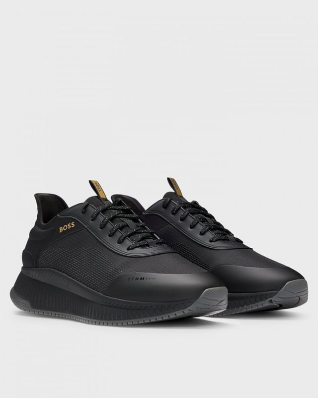 Signature-trim trainers by BOSS Menswear. Set on a ridged outsole, this pair is crafted in a mix of materials for modern performance.

Laces
Fully lined
Packaging: Box

100% Polyester, Lining: 100% Polyester, Sole: 70% Ethylene vinyl acetate, 30% Rubber, Facing: 100% Thermoplastic polyurethane, Innersole: 100% Polyester 
50536488
 