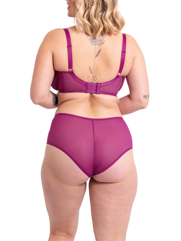 Curvy Kate Victory Balcony Bra. With side support, double-layered mesh sheer cup and four section design for uplift and forward projection. The product is recommended for hand wash only.