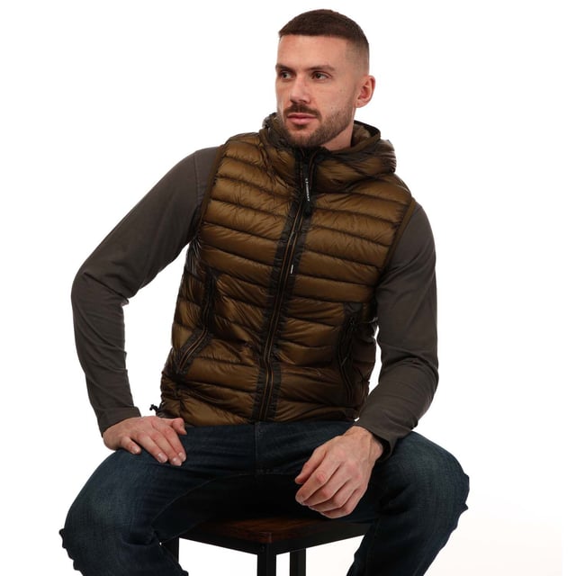Men s C.P. Company D.D. Shell Goggle Down Gilet in Brown