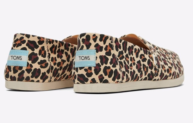 A safari for your feet. Our iconic silhouette, now with TOMS CloudBound sole, which provides extra comfort and cushioning that keeps feet happy for longer.
- Classic Alpargata- Textile uppers- Elastic gore for easy fit- Canvas footbed- Cloudbound featuring more comfortable fit and improved traction- Eco-EVA on selected styles- OrthoLite Eco LT Hybrid insoles made with 26% eco content (15% waste foam, 5% recycled content and 6% bio-oils)- Removable insole- Outsole height is approximately 10mm