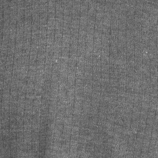 Great quality kids thermal top. Perfect for wearing under clothes in the winter to keep your child nice and warm. Fully brushed for extra comfort and warmth. Fibre: 50% Cotton and 50% Polyester. Machine washable.