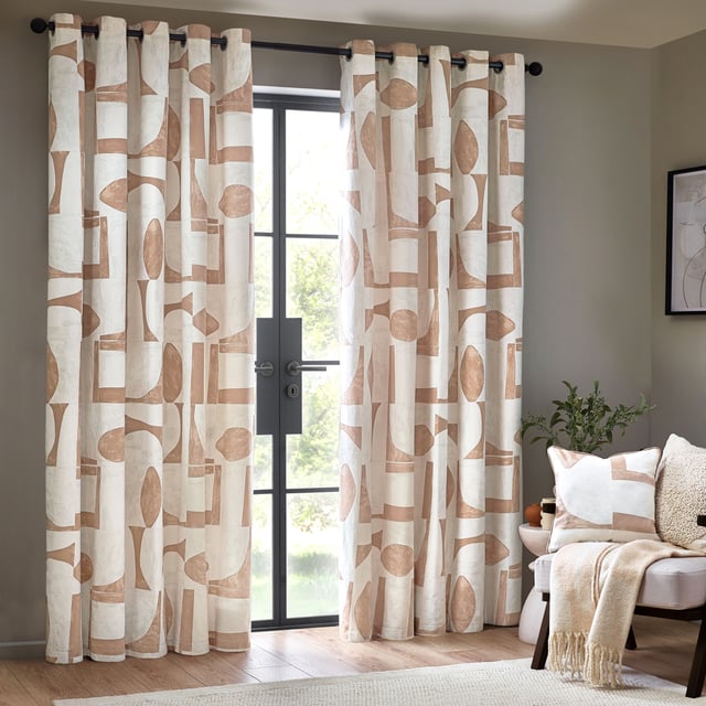 Blending modern neutrals with nature-inspired tones to create an inspiring collection of prints that stand the test of time. Create impact with simple but stylish prints. Carro is a new modern classic. Featuring a unique geometric design inspired by minimalist and abstract art, these printed eyelet curtains are woven using 100% cotton half-panama fabrics and are complete with room-darkening qualities, making them suitable for every type of home.