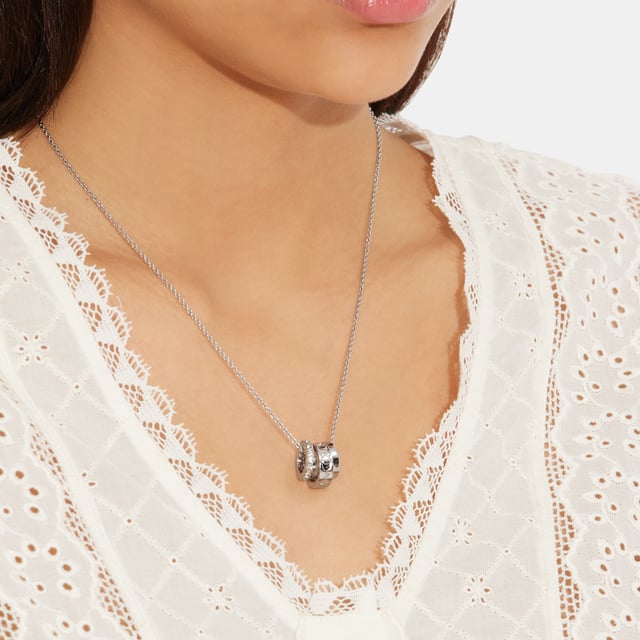 Kissing C Rondell Necklace Length 1.5cm, Height 1.0cm