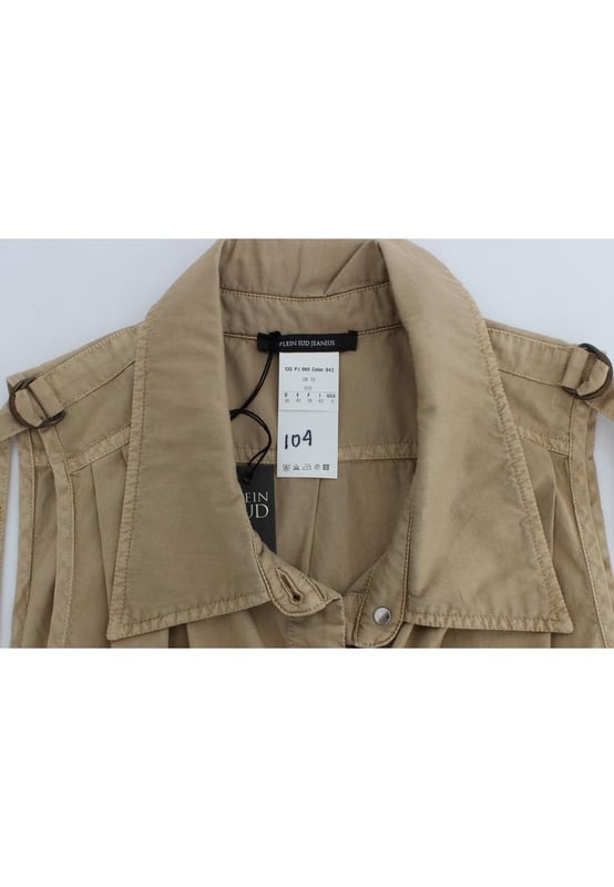 Gloednieuw met labels
100% Katoen
Beige kleur
Mouwloze blouse
Knopen aan de voorkant
Logo details
Materiaal: 100% Katoen