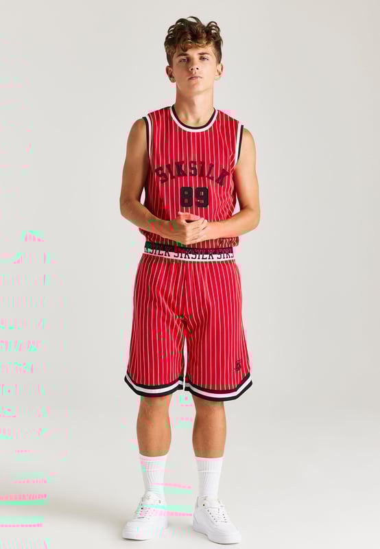 inchSikSilk Retro Classic Basketball Shorts  RedRegular fitSoft touch fabricEmbroided SikSilk logoSikSilk branded elasticated taped waistSide slant pocketsContrast leg hem tapingMachine wash95% Polyester 5% Elastane inch