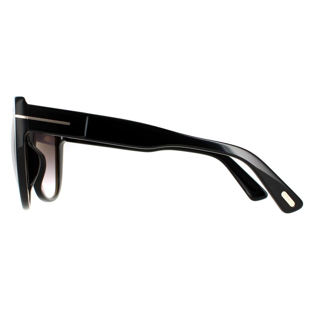 Tom Ford Cat Eye Womens Shiny Black Smoke Gradient FT0937 Nora zonnebrillen zijn een prachtig kattenoogontwerp gemaakt van dikke acetaat en verfraaid met het Tom Ford T -logo op de tempels.