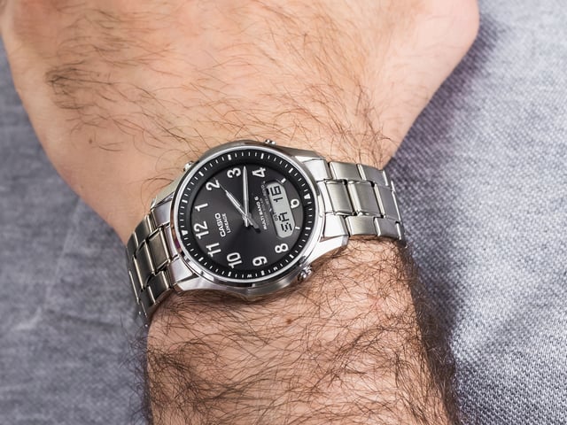 Radio controlled wrist watches cheap