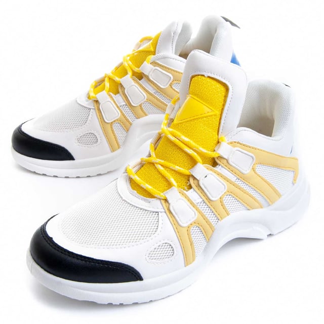 Casual sneaker voor dames. Comfortabele pasvorm. Gevoerde binnenzool. Antislip zool. Versterkte stiksels. Door andere merken voor ons merk gemaakt.