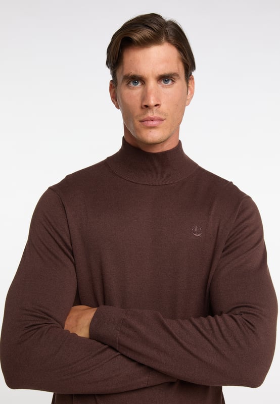 geen voering/geen voering, geen vulling  Een zachte mix van katoen en RWS-wol geeft de fijngebreide trui van DreiMaster Klassik een comfortabel gevoel. Ontworpen in klassieke kleuren en met een kleine opstaande kraag, is deze trui de perfecte basic, geschikt voor alle casual of zakelijke outfits.  Gebreide coltrui
