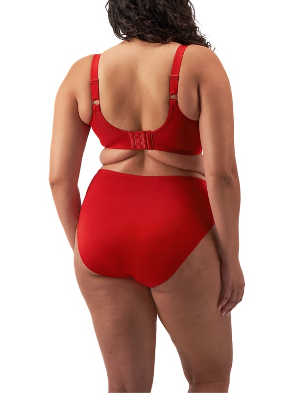 Elomi Smooth Underwired T-Shirt Bra in Sahara. Moulded with non-stretch tulle and narrow set back straps. Product is made of 40% Nylon/Polyamide, 24% Elastane, 36% Polyester and is hand-wash only.