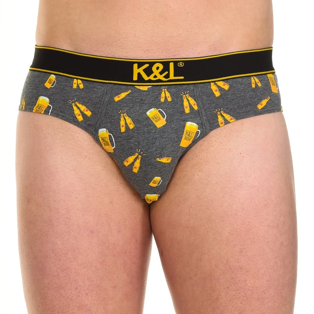 Pack-3 Boxers Kisses&Love
 Elastic rubber waistband.
 Detail of the brand name on the waistband.
 Breathable fabric.
 Anatomical front with the ability to hold without squeezing.
 Seams seen in tone.
 Composition: 95% Cotton, 5% Elastane
 Care:
Care:
 - Wash at max temperature. 40º.
 - Do not use bleach.
 - Do not use dryer.
 - Do not iron.
 - Do not dry clean.