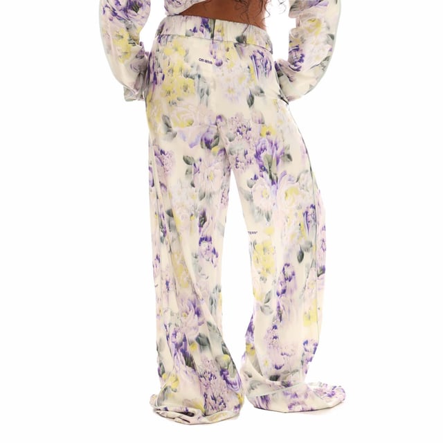Womens Off White Chine Satin Pyjama Pants in green.- Elasticated waistband.- Side pockets.- Flower motif as a patter.- Off-white logo.- Regular fit.- 97% Polyester  3% Elastane.- Ref: OWCA1250035084