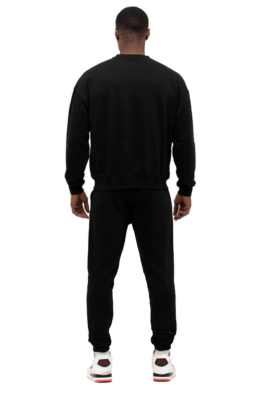 Tom Barron Heren Trainingspak Happy met oversized borduursel