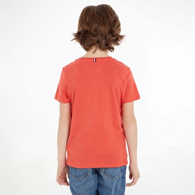Juniors Tommy Hilfiger Organic Cotton T- Shirt in red.- Crew neck.- Short sleeves.- Tommy Hilfiger flag embroidery on chest.- Regular fit.- Ref: KB0KB04140601