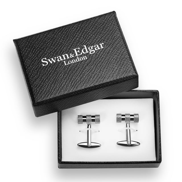 Luxury Swan & Edgar Cufflinks
"Height: 18mm
Width: 7mm
Weight: 7g
Finishing: IP Plated
Material- Copper"
