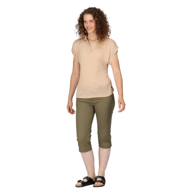 100% Viscose. Fabric: Jersey, Slub, Soft Touch. Design: Textured. Neckline: Collared. Hem: Shaped. Sleeve-Type: Short-Sleeved. Fabric Technology: Breathable, Durable, Lightweight, Moisture Wicking. Drop Shoulder. 130gsm. Sustainability: Made from Recycled Materials.