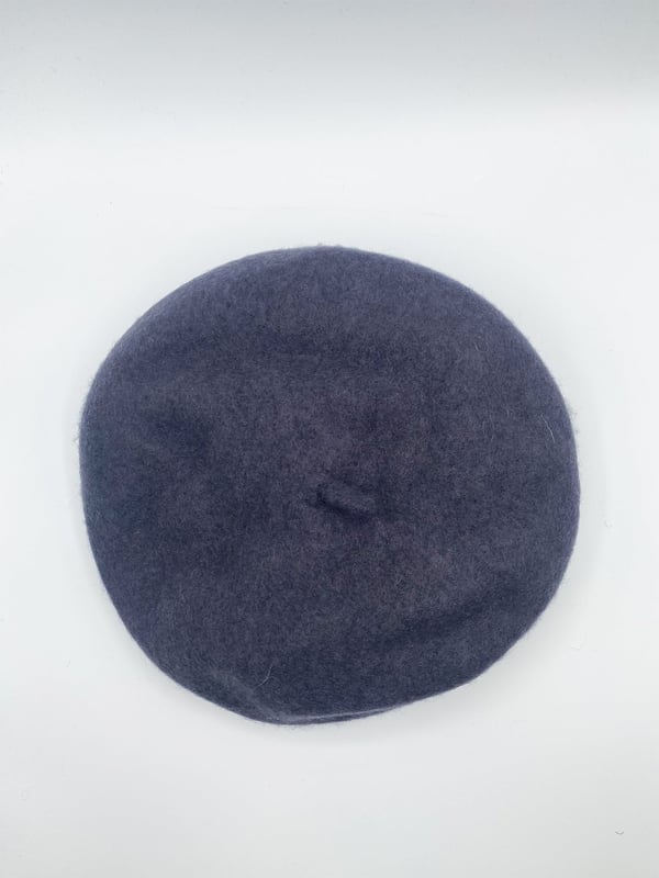 One Size

Colour: Grey
Main: 100% Polyester
SKU: HW1007011