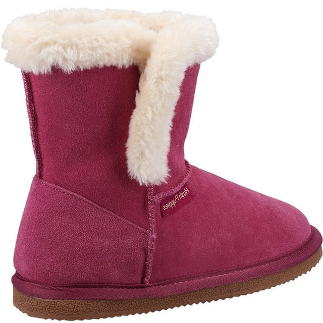 Upper: Suede. Lining: Faux Fur. Outsole: Flexible, TPR. Hardwearing, Lightweight. Flat. Design: Label, Logo, Plain. Fastening: Slip-on. Style: Standard/Classic.