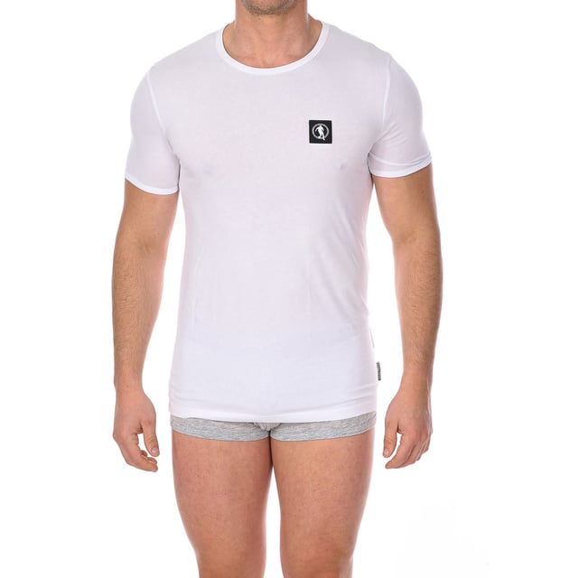 Bikkembergs short sleeve t-shirt.
 White color
 Round neck with ribbed finish.
 Fabric label personalized by the brand, on the upper side.
 Comfortable and breathable fabric.
 Seams seen in tone.

 Composition: 95% Cotton, 5% Elastane

 Care:
 -Wash at max temperature. 40ºC.
 -Do not use bleach.
 -Supports dry cleaning.
 -Allows you to use dryer.
 -Iron at max temperature. 130ºC.
 Composition: 95% Cotton, 5% Elastane
 Care:
Care:
 -Wash at max temperature. 40ºC.
 -Do not use bleach.
 -Supports dry cleaning.
 -Allows you to use a dryer.
 -Iron at max temperature. 130ºC.
