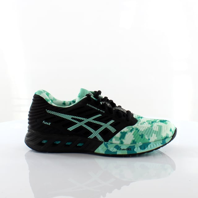Asics fuzex black new arrivals