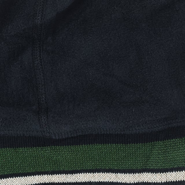 Gorro Polartec Buff.
Gorro casual, versátil y adaptable a todas tus necesidades.
Complemento ideal para proteger del frio.
Espíritu eco, diseño BUFF y tecnología avanzada para deporte o el día a día.
 Medidas: 24 x 21 cm.
 Composición: 100% Poliéster.
 Cuidados:
Instrucciones de lavado:
- Lavar a mano.
- No utilizar lejía.
- Utilizar plancha temperatura máxima 110º.