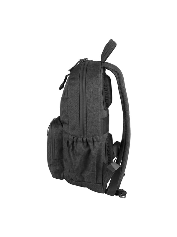 Unisex rugzak met ritssluiting. twee open binnenzakken. één voorkant met ritssluiting en twee open zijvakken met externe vakken. ontbrekende schouderband.  Handvat van gerecycled polyethyleentereftalaat. een binnencompartiment.  extern materiaal. polyester binnenkant. Afmetingen: 29x42,5x14 cm. Modeproduct