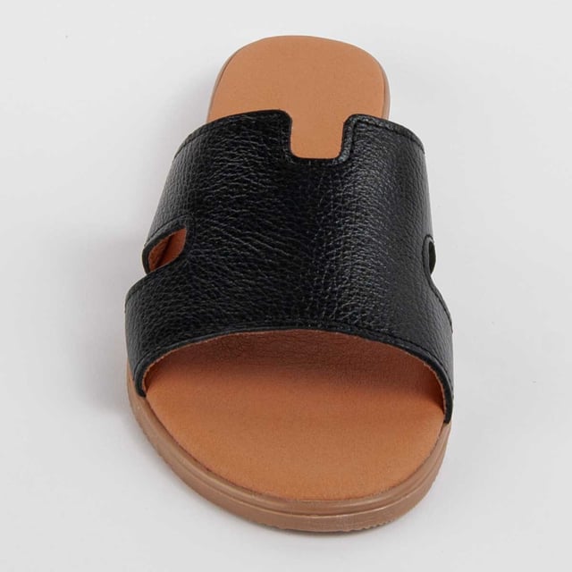 Garantía Purapiel, 10 años de garantía. Sandalia casual para mujer. Hecha en piel natural. Calce cómodo. Fabricado por otras marcas para nuestra marca.