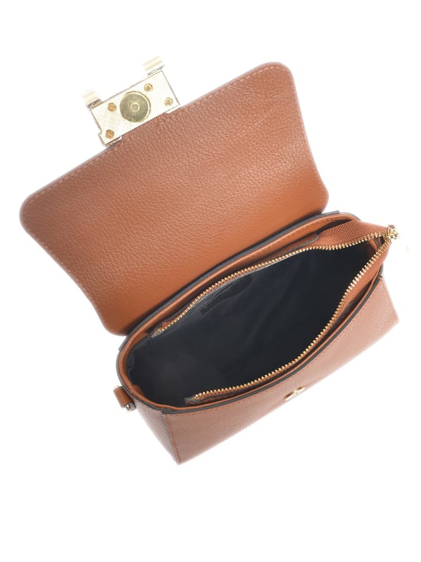 Crossbody tas
100% rundleer
Ritssluiting aan de bovenkant
Voorflap over magnetische sluiting
Afmetingen : 15x20x7 cm
Schouderriem: 112 cm verstelbaar