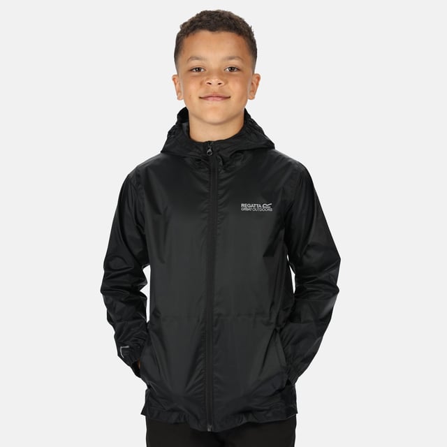 Regatta Great Outdoors Childrens/Kids Pack It Jacket III Waterproof Packaway Black (Black) 100% polyamide. Lightweight, waterproof jacket that packs down small, ideal for walking, hiking, camping, festivals and school trips. The seam sealed ISOLITE 5,000 polyamide fabric with a DWR (Durable Water Repellent) finish sheds moisture and breathes. With two handy pockets and a small stuff sack. Regatta Kids Sizing (chest approx): 2 Years (53-55cm), 3-4 Years (55-57cm), 5-6 Years (59-61cm), 7-8 Years (63-67cm), 9-10 Years (69-73cm), 11-12 Years (75-79cm), 32" (79-83cm), 34" (83-85cm).