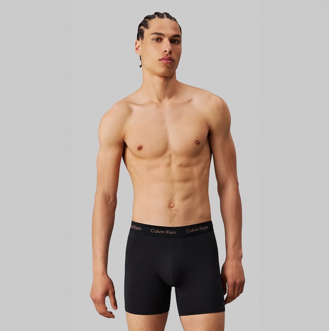 Calvin Klein Calvin Klein COTTON STRETCH Mens 3 Pack Boxer Briefs Multicolouredl&gt;
Closure/Fastening: Pull-On
Item Weight: 0.11 KG
Clothing Fit: Regular
Single Or Multi Pack?: 3 Pack
Gift Boxed: No
Material Composition: 95% Cotton, 5% Elastane
Underwear Type: Boxer BriefsProduct Code: 000NB1770AQ57
Clothing Type: Underwear
Closure/Fastening: Pull-On
Item Weight: 0.11 KG
Clothing Fit: Regular
Single Or Multi Pack?: 3 Pack
Gift Boxed: No
Material Composition: 95% Cotton, 5% Elastane
Underwear Type: Boxer BriefsProduct Code: 000NB1770AQ57
Clothing Type: Underwear
Closure/Fastening: Pull-On
Item Weight: 0.11 KG
Clothing Fit: Regular
Single Or Multi Pack?: 3 Pack
Gift Boxed: No
Material Composition: 95% Cotton, 5% Elastane
Underwear Type: Boxer BriefsProduct Code: 000NB1770AQ57