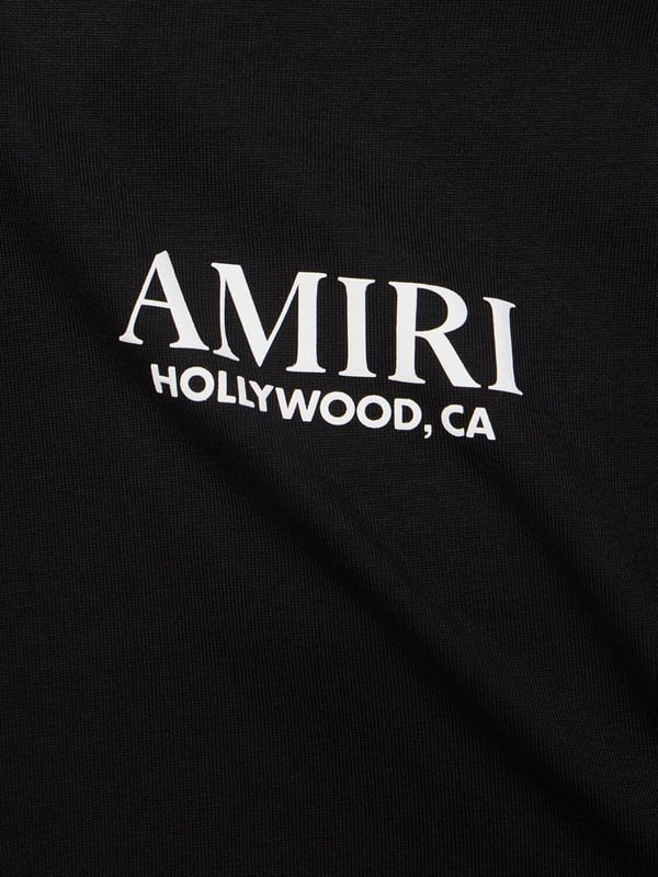 Paying homage to the Arts District of Los Angeles, Amiri's Bones Stacked T-Shirt is the perfect addition to your core staples. Expertly crafted in Italy from the finest jersey, this regular fit t-shirt for men is ideal for everyday wear, whether meeting friends for a night out, a day in the city, a walk in the part or a lazy weekend at home