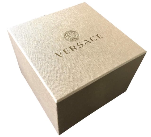 This Versace Medusa Deco Analogue Watch for Women is the perfect timepiece to wear or to gift. It's Multicolour 38 mm Round case combined with the comfortable Multicolour Stainless steel watch band will ensure you enjoy this stunning timepiece without any compromise. Operated by a high quality Quartz movement and water resistant to 5 bars, your watch will keep ticking. This high quality watch is an incredible eye-catching Women watch. This Analogue watch has a has a Swiss Made Movement High quality 19 cm length and 18 mm width Multicolour Stainless steel strap with a Deployment clasp Case diameter: 38 mm,case thickness: 12 mm, case colour: Multicolour and dial colour: White