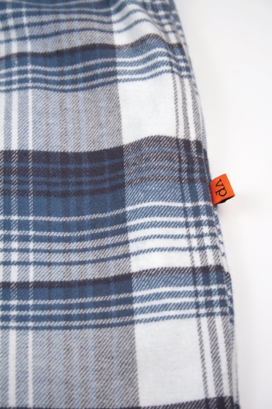 Men's Check Lounge Pants | Stylish Comfort for Relaxed Living
Discover the perfect blend of comfort and style with our men's check lounge pants, designed for relaxed living and everyday wear. Made from soft, breathable cotton fabric, these lounge pants offer all-day comfort with a modern check pattern that adds a touch of sophistication to your casual wardrobe. Featuring an adjustable waistband, side pockets and a relaxed fit, they’re ideal for lounging at home or running errands. Elevate your loungewear collection with these versatile and comfortable check pants. Ideal Gift!