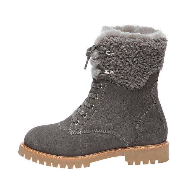 Gear up for cold weather in style! The Sittella Fashion Chunky Boots feature a soft wool interior with a leather exterior and rubber sponge sole. Boasting a wool ankle collar and lace-up design, these Marten-styled boots are perfect for everyday wear.
Description:
Suede Upper
Warm Sheepskin Wool Lining
Soft Sheepskin Wool Insole
Rubber Sole
Technologies:
Water & Stain Resistance Upper
Slip Resistance Outsole