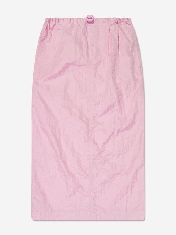 Dream big and feel fab with this girls pink woven skirt from AY by Ayla. The stylish and dramatic piece offers a light weight designed to look good with every move. Dance, jump and twirl with effect thanks to an on-trend aesthetic straight out of a music video. Pair with the label's sleeveless knit top for a cool and chic look. Elasticated Toggle Waistband 2 Side Pockets