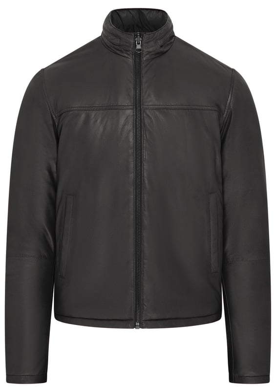 Experimente la combinación perfecta de estilo y versatilidad con esta chaqueta reversible de primera calidad. Confeccionada en 100 % piel de napa de cordero, presenta un exterior rojo llamativo y un interior negro elegante, lo que le permite cambiar sin esfuerzo entre dos looks distintos. Diseñada para brindar comodidad y durabilidad, esta chaqueta liviana es perfecta para hacer una declaración sin perder practicidad. Diseño reversible: negro y negro Fabricada en piel de napa de cordero de primera calidad para brindar lujo y durabilidad Ligera y cómoda para el uso diario Estilo elegante y versátil para múltiples ocasiones Un artículo imprescindible para los guardarropas modernos y vanguardistas