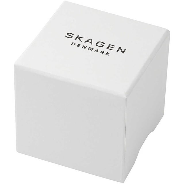 This Skagen Signatur Sport Lille Analogue Watch for Women is the perfect timepiece to wear or to gift. It's Multicolour 34 mm Round case combined with the comfortable Multicolour Stainless steel watch band will ensure you enjoy this stunning timepiece without any compromise. Operated by a high quality Quartz movement and water resistant to 5 bars, your watch will keep ticking. Elegant and fashionable watch that is suitable for the daily life of every Women. This Analogue watch has a calendar function: Date , Luminous Hands and Luminous Numbers High quality 19 cm length and 16 mm width Multicolour Stainless steel strap with a Fold over with push button clasp Case diameter: 34 mm,case thickness: 8 mm, case colour: Multicolour and dial colour: Blue
