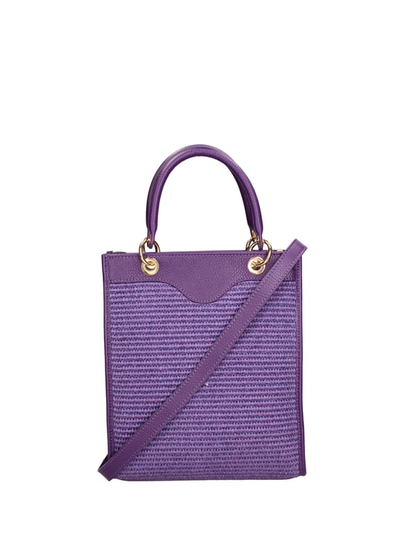 Bolso de mujer. El cierre es con cremallera. Los bolsillos internos son uno con cremallera. Los bolsillos externos están ausentes. La bandolera es ajustable y extraíble en piel. El asa es extraíble en piel. Hay un compartimento interno. El material exterior es piel auténtica dólar y paja tabru. Internamente está forrado en tejido 70% algodón - 30% poliéster. Medidas: 24x29x6,5 cm. Hecho en Italia