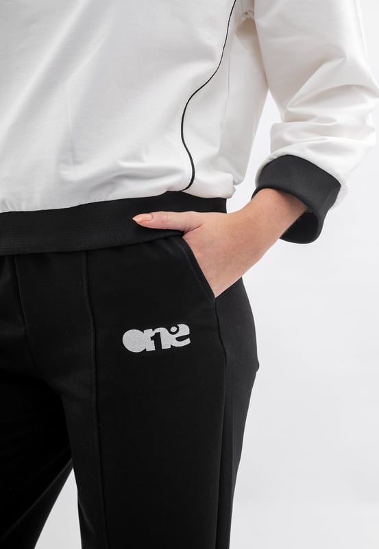 Tom Barron Damen-Hoodie mit Stickerei und geripptem Trainingsanzug-Set mit Seitenbesatz
