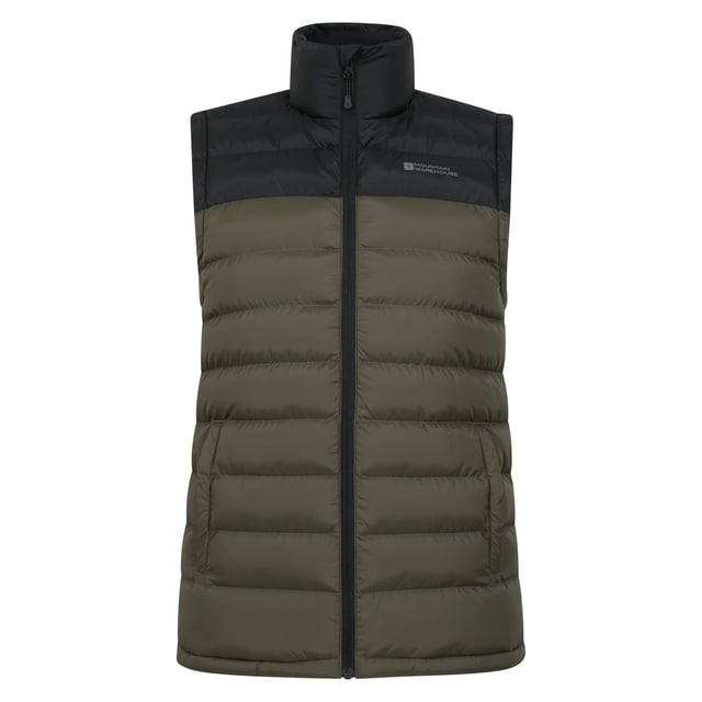 Außenmaterial: Nylon. Füllung: Microfaser. Design: Logo. Gewebetechnik: Wasserabweisend, isolierend, Isotherm, Wasserbeständig. Hoch geschnitten. Ärmellos. Taschenart: Zwei Seitentaschen. Durchgehender Reißverschluss. XXS: 86,36 cm. XS: 88,9 cm. S: 96,52 cm. M: 102 cm. L: 112 cm. XL: 119,38 cm. XXL: 127 cm. 3XL: 134,5 cm. 4XL: 142 cm.