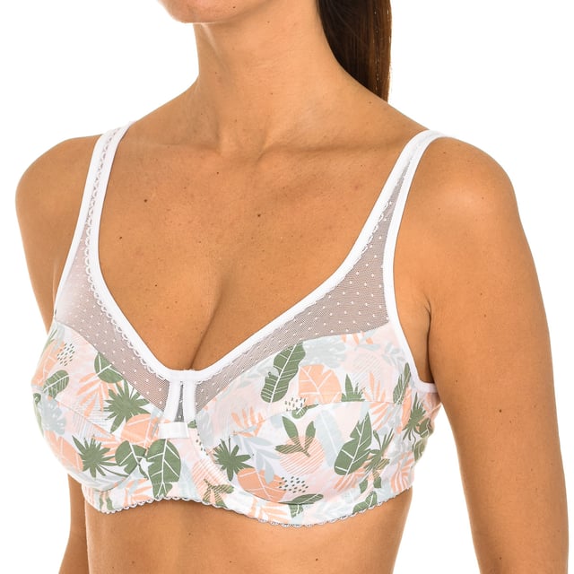 Generous bra.
 Cups without foam.
 Cups with rings.
 Elastic and adjustable straps.
 Back closure with three-position hooks.
 Elastic sides.
 Seams seen in tone.
 Composition: 92% Cotton, 6% Polyamide, 2% Elastane
 Care:
Wash at maximum temperature 40º.
 Do not iron.
 Do not use bleach.
 Do not use dryer.