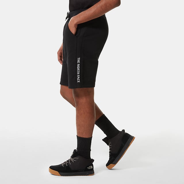 Regular Fit: This garment is true to size for an easy, comfortable fit.

Our ultra-comfy brushed-back fleece Zumu Shorts are perfect for weekend adventures in the city. Finished with an elasticated waistband and open hand pockets for stashing essentials, they're ready for anything.

Style:
7SXF

Centreback :
23cm

Fabric :
100% Cotton

Inseam :
R

FEATURES
Brushed-back fleece
Elasticated waistband with flat drawcord
Jacquard flat-knit lateral branded panel
Open hand pockets
Logo on the back
