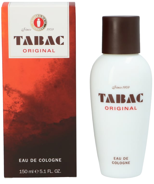 UN INMORTAL PARA EL HOMBRE CONTEMPORÁNEO  Tabac de Maurer & Wirtz es una expresión de Eau de Cologne destinada al público masculino, encuadrada dentro de la categoría Aromática Fougère. Este perfume ha alcanzado gran notoriedad en la industria alemana y está diseñado pensando en hombres que poseen una personalidad fuerte y gustos arraigados en la tradición. La fragancia fue inaugurada en el año 1959, y más de 60 años después de su presentación, sigue siendo aclamada en todo el mundo, adaptándose con astucia a las modas actuales mientras conserva su esencia original, lo que la convierte en una elección perfecta para los hombres modernos que valoran lo clásico.  Su perfil olfativo empieza con una refrescante combinación de aldehídos, nerolí, bergamota y matices cítricos de limón. Luego, emerge un corazón floral fusionado con notas de pino y sándalo, evocando la sensación de un bosque indomable. Finalmente, la fragancia culmina en unas notas intensamente masculinas, donde resaltan el tabaco, el musgo de roble y la haba tonka.   SIN VAPORIZADOR. Este modelo se presenta sin vaporizador, lo que implica que su uso es manual, manteniendo la esencia tradicional de la marca.   UN ESTILO RELAJADO. Su frescor y notas leñosas la convierten en un compañero ideal para el uso diario, ya sea en el entorno laboral, durante paseos familiares o en eventos diurnos.  UN CLÁSICO PERENNE. A pesar de su extensa trayectoria, continúa siendo uno de los perfumes masculinos más emblemáticos y con mayor influencia en el mercado.